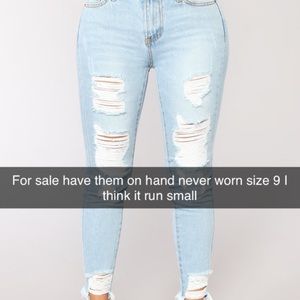 Brand new fashion nova jeans never worn